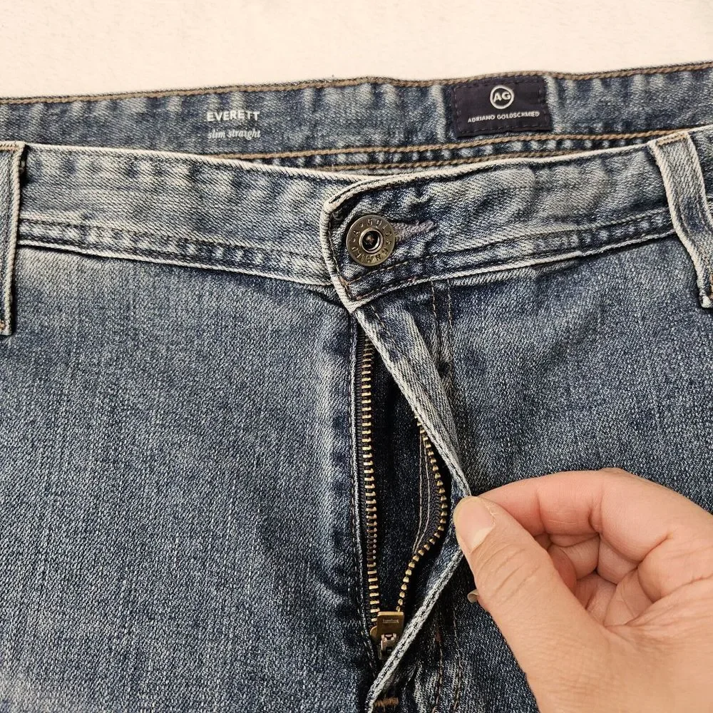 AG Jeans Mens 42x31 Everett Slim Straight Blue Medium Wash Denim Zip Fly Pockets